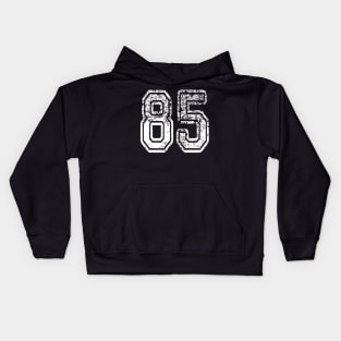 Number 85 Grungy in white Kids Hoodie